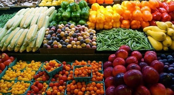 أسعار الخضروات والفاكهة في الأسواق المصرية اليوم