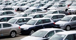 شركات السيارات توقف البيع استعدادا للأسعار الجديدة