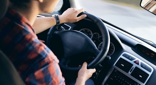 عقوبة السير بدون رخصة قيادة وفقا لقانون المرور الجديد