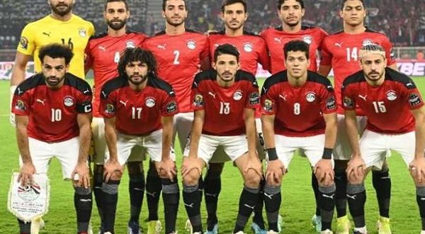 منتخب مصر يحافظ على مركزه