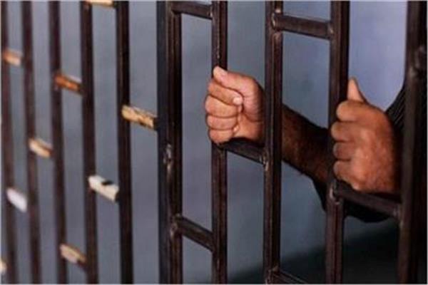 السجن 5 سنوات عقوبة استيراد أجهزة البث دون ترخيص