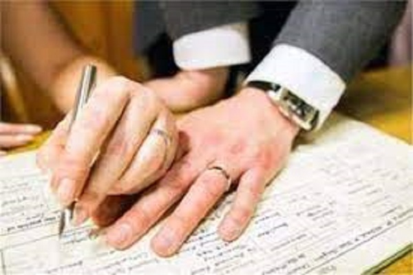 حبس وغرامة عقوبة جريمة تزوير السن فى عقد الزواج