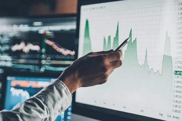 تعديل بيانات المشروعات.. متى يسمح القانون بتغيير الترخيص دون إجراءات جديدة؟