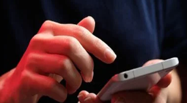 تعرف على شروط حصول الموظف المؤمن على حقه في التأمينات.