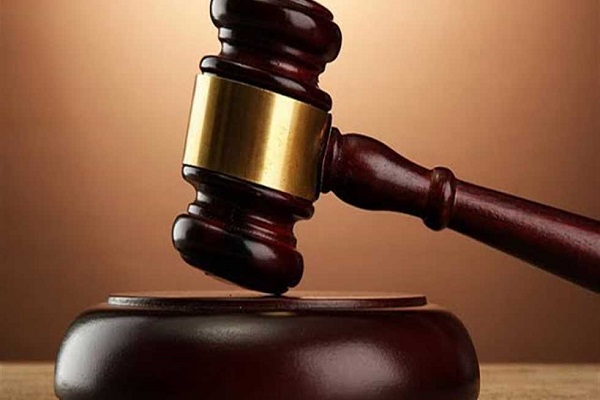 ما هي الإجراءات التي كفلها القانون للنيابة الإدارية خلال التحقيق مع الموظف المختلس؟