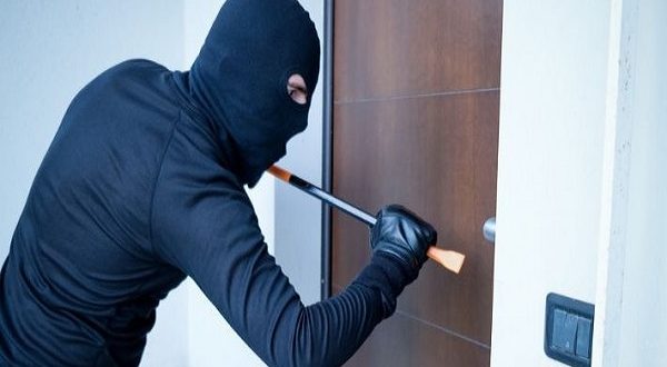 ما هي شروط توافر جريمة السرقة؟