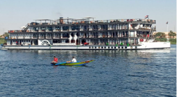 الحبس والغرامة حال إقامة أي منشآت سياحية أو نوادى دون ترخيص في منطقة مجرى نهر النيل