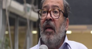 استغاثة لإنقاذ رمز المسرح.. تحرك عاجل لعلاج الفنان سامي عبد الحليم بعد تدهور حالته