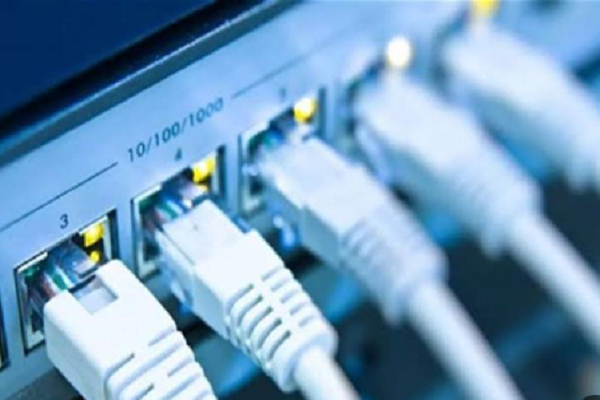 إنترنت فائق السرعة يصل للمناطق الأكثر احتياجًا.. خطة حكومية لتقليص الفجوة الرقمية وتحسين الخدمات